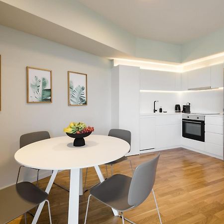 Urban Apt With Stunning Acropolis View & Roofdeck Αθήνα Εξωτερικό φωτογραφία