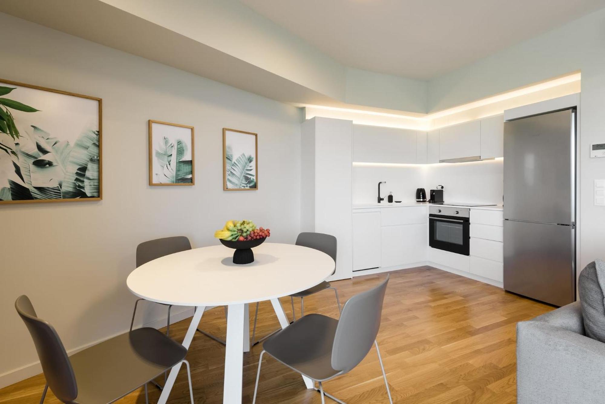 Urban Apt With Stunning Acropolis View & Roofdeck Αθήνα Εξωτερικό φωτογραφία